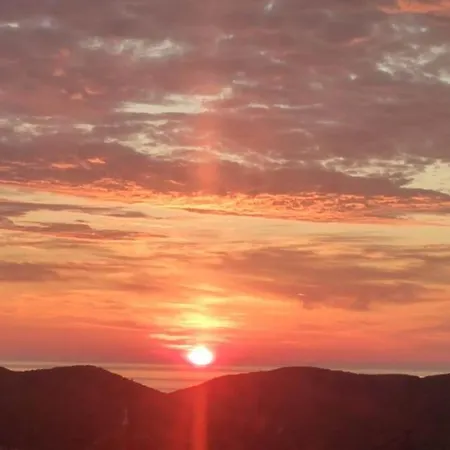 Rising Sun Konukevi 4*